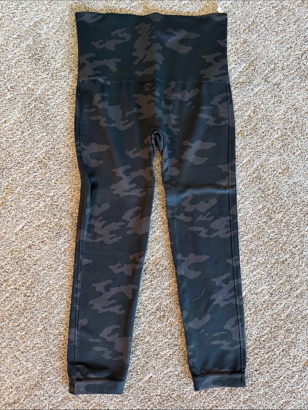 SPANX High-Waist Camo Leggings - Black/Grey